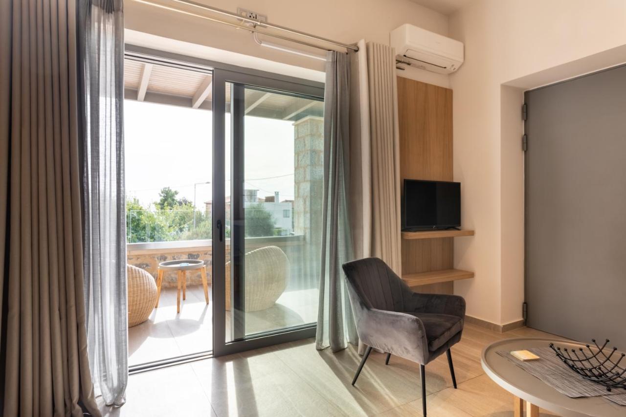 Linari Villas Stoupa Exterior photo