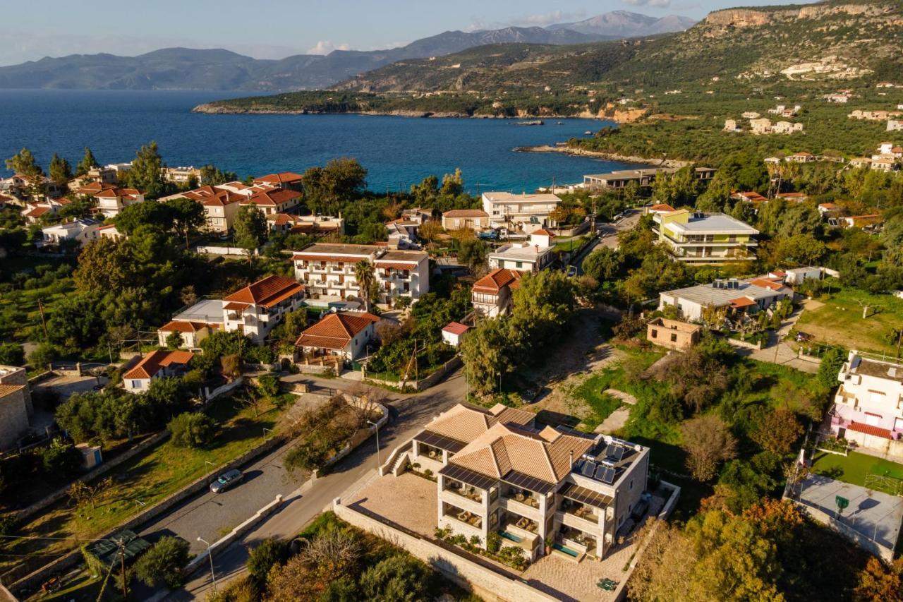 Linari Villas Stoupa Exterior photo